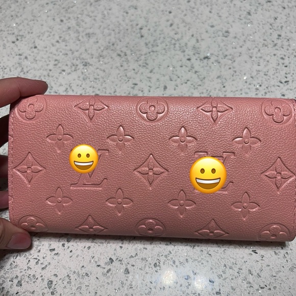 Pink Designer Wallet - Picture 4 of 4